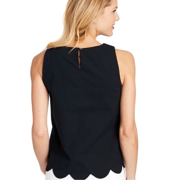 Vineyard Vines Scallop Hem Sleeveless Shell Top - Picture 4 of 10